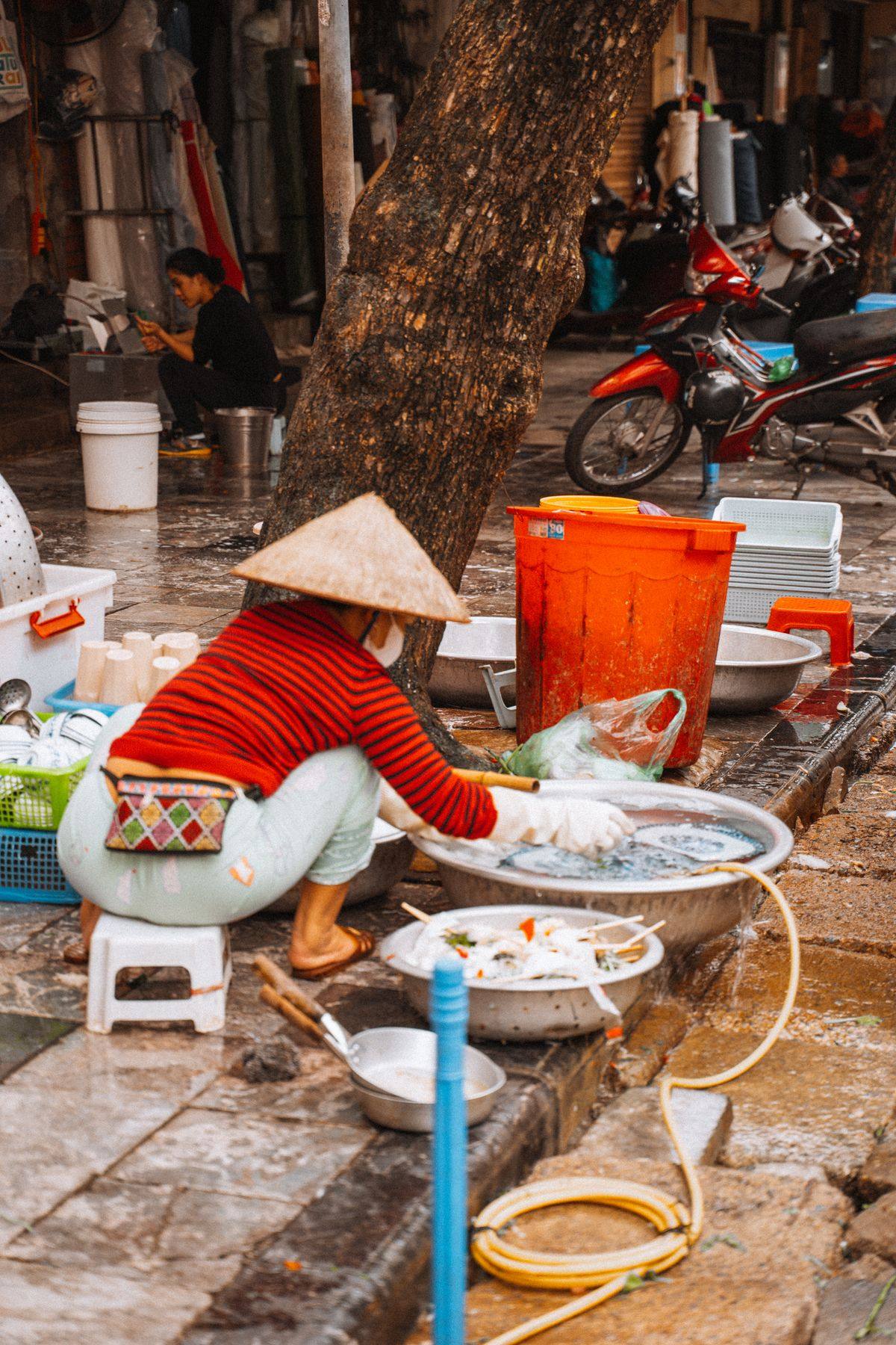 Orchid cooking class in Hanoi