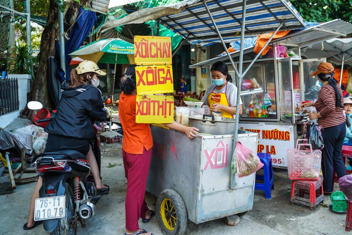 Red Bean cooking class in Hanoi